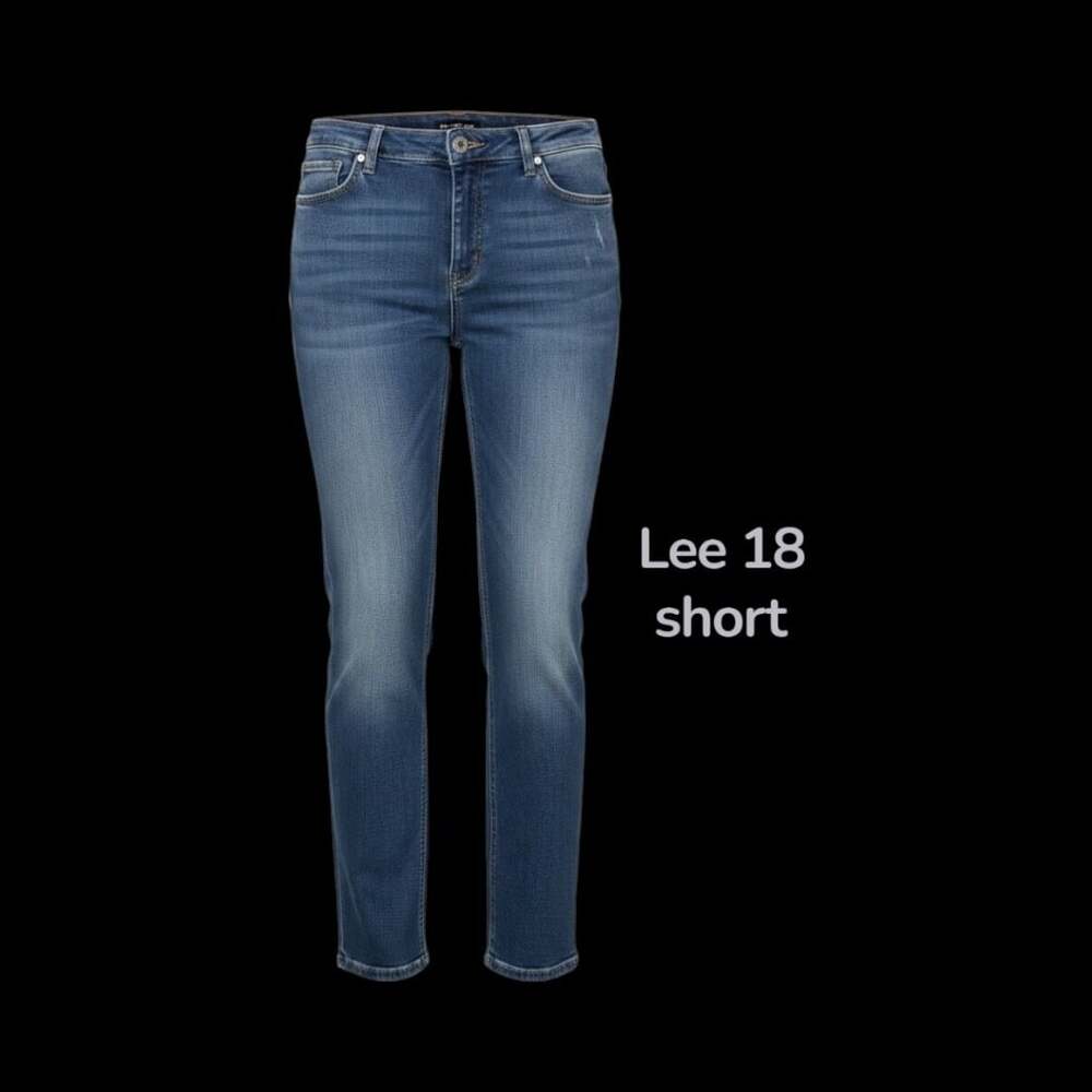 Lee Slim Fit Skinny Leg Mid Rise Jeans 18 short